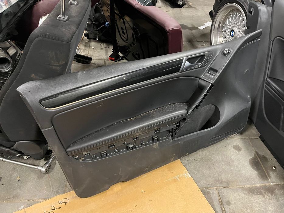 Tapicerki Boczki golf VI GTD GTI 3 drzwi komplet