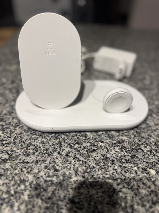 Carregador Wireless 3 em 1 Belkin (iPhone + Apple Watch + AirPods)