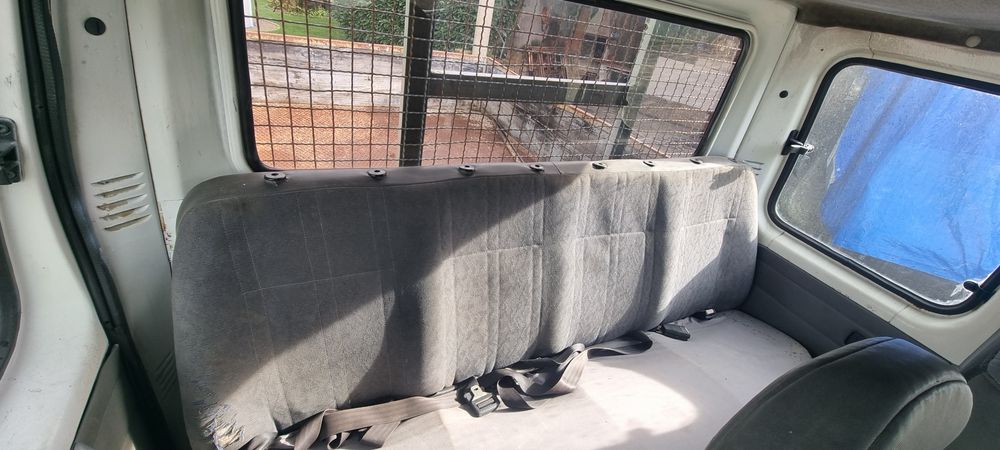 Ford Transit caixa aberta 7 lugares