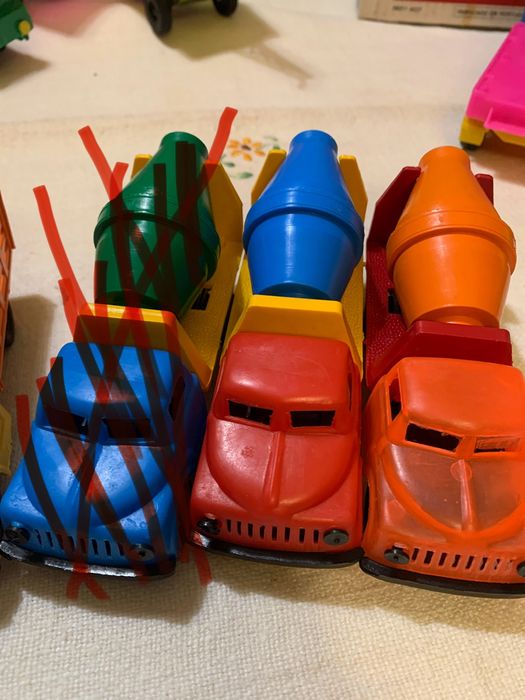 Camioes plastico Martins e Rebelo