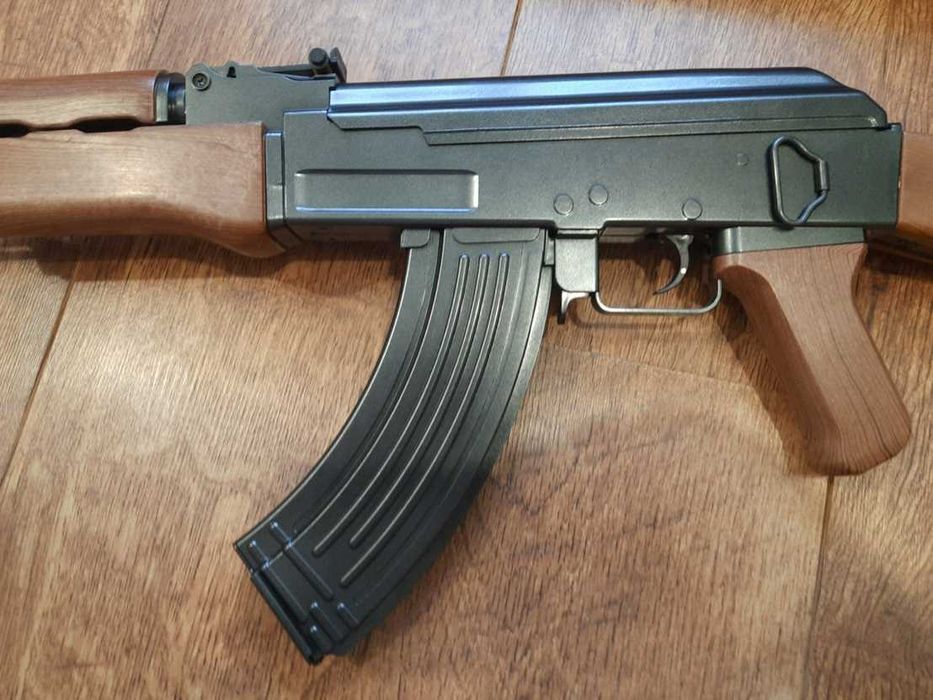Дитячий новий zm 93 метал автомат +500 куль топ калашнікова: 1 649 грн ...