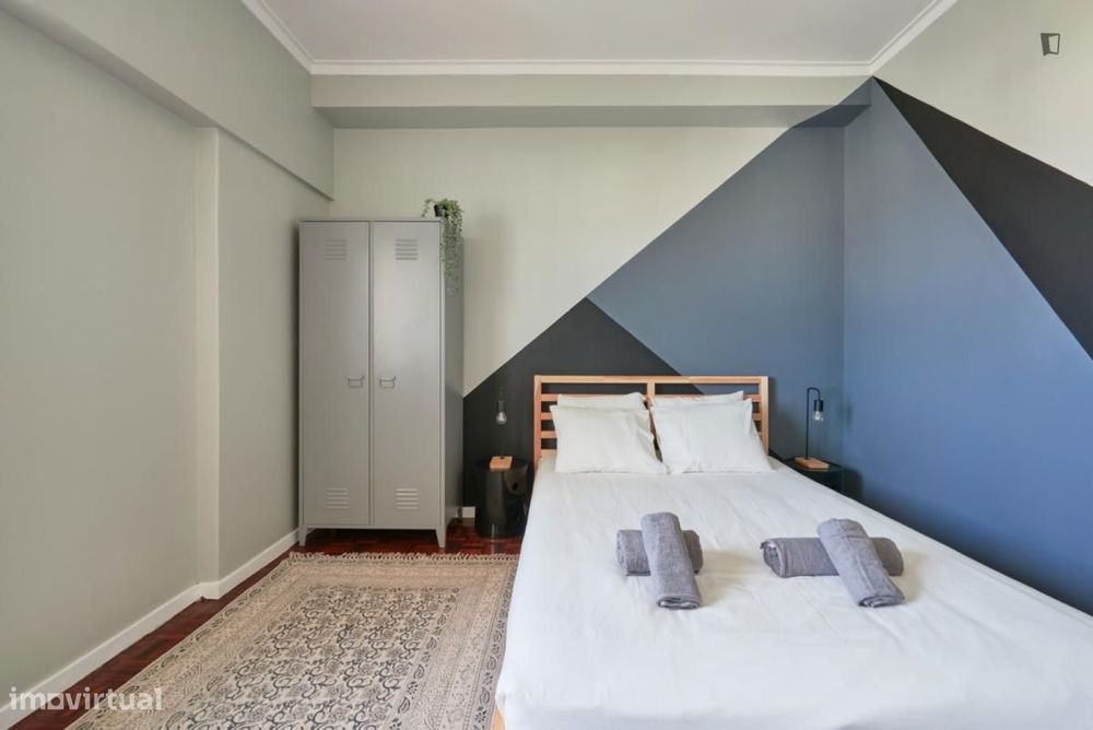 Quarto - localizado em Olaias Lisbon