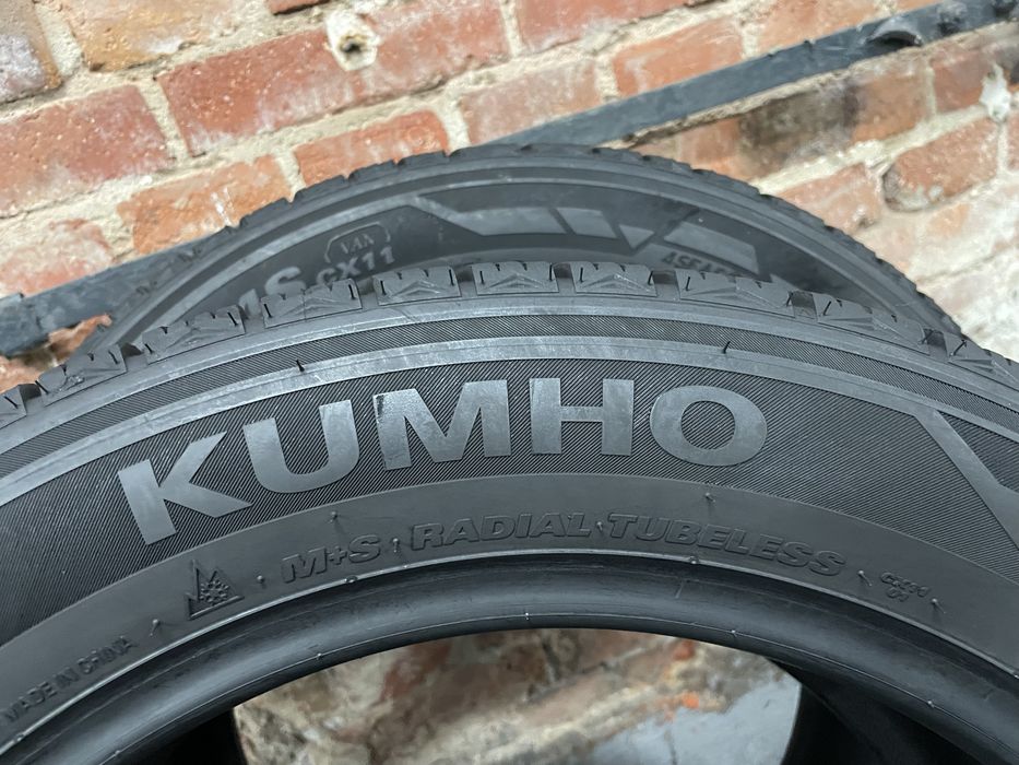 Kumho PorTrans 4S 225/55 R17C