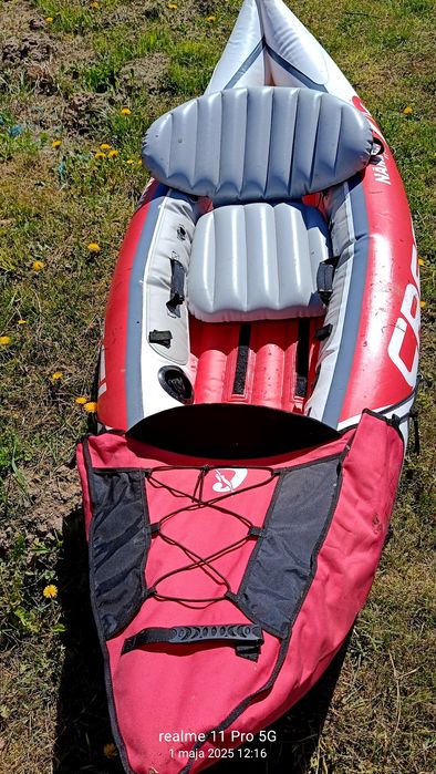 Kajak pompowany.