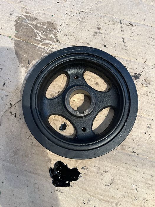 Шків коленвала демпферний 7 потічків Toyota Rav 4 2.2td d-cat 2006-2013 134080R030 273979