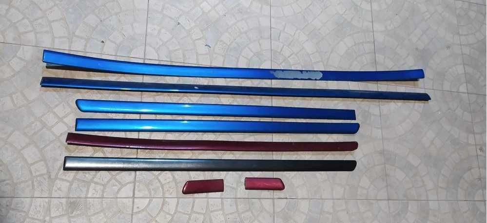 AUDI A4 B5 (8D)- Frisos das Portas e Guarda Lamas Carro e Carrinha