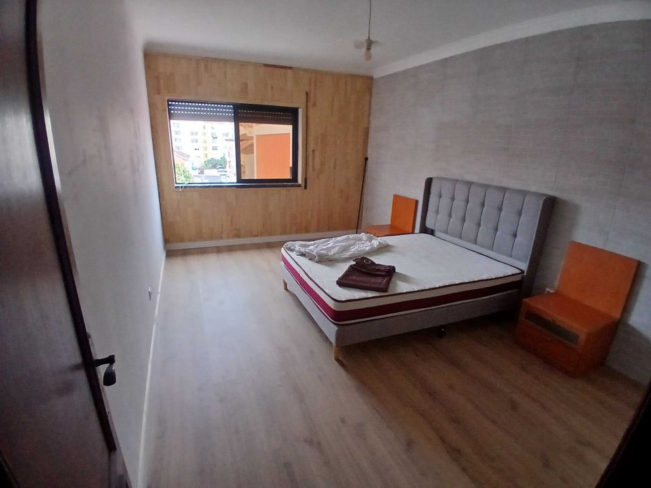 Cama casal 140x200