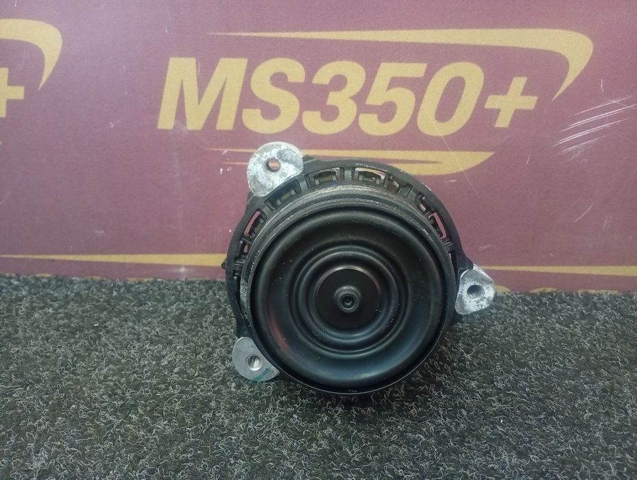 Подушка двигуна права BMW X7 G07 БМВ Х7 Г07 розборка шрот запчастини 22116860472 2987952 Подушка двигателя правая