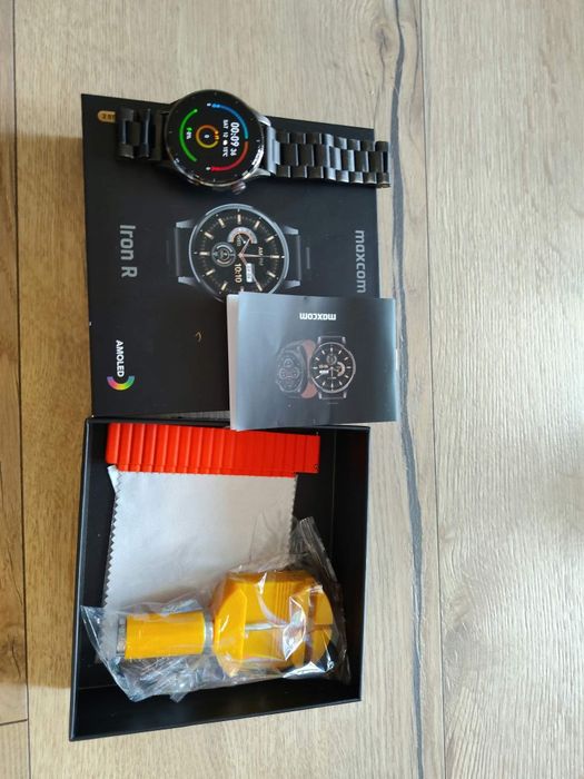 Sprzedam smartwatch Maxcom Iron