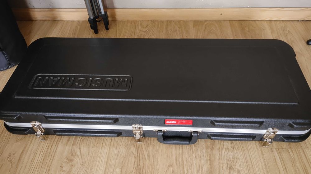 Gitara JP 6 Jochn Petrucci  ,piezo Music Man