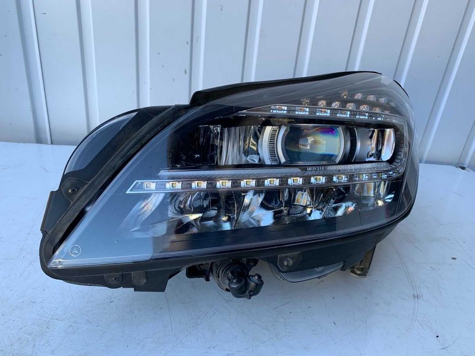 Фара передня ліва Mercedes CLS W218 C218 Full Led ILS A2188202159