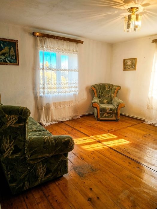 Продам цегляний будинок