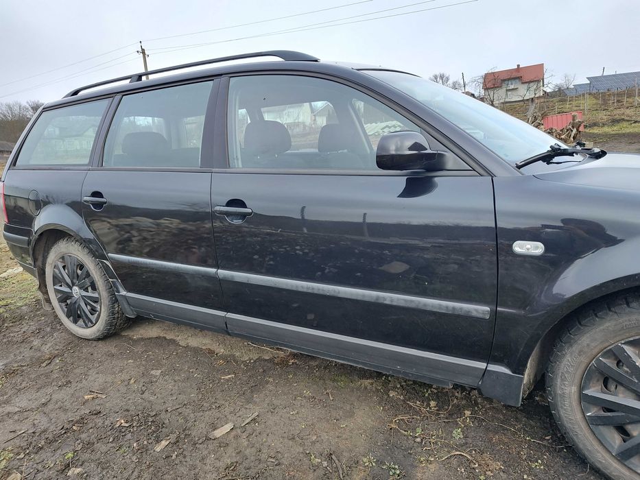 Пасат b5+ універсал