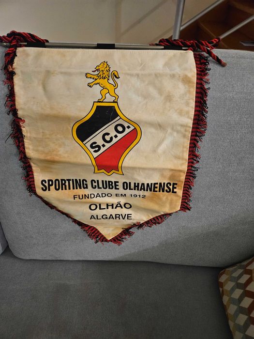 Cachecol e bandeira do olhanensr