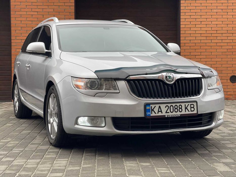 Продам Шкоду Суперб 2.0 дизель Автомат