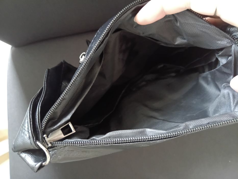 Torba przez ramię czarna