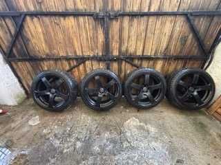 Jantes Aversus e pneus Radar Renegade 275/40 R22 108V XL