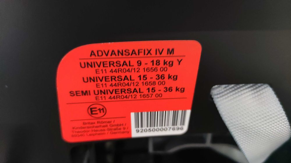 Fotelik Britax Romer ADVANSAFIX IV M  9-36 kg 9 miesięcy - 12 lat