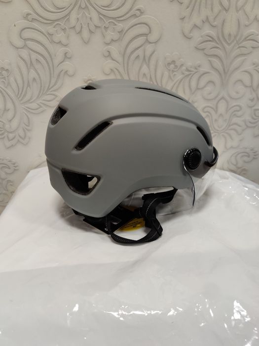Kask rowerowy sportowy evoke MiPS M okulary regulacja miejski