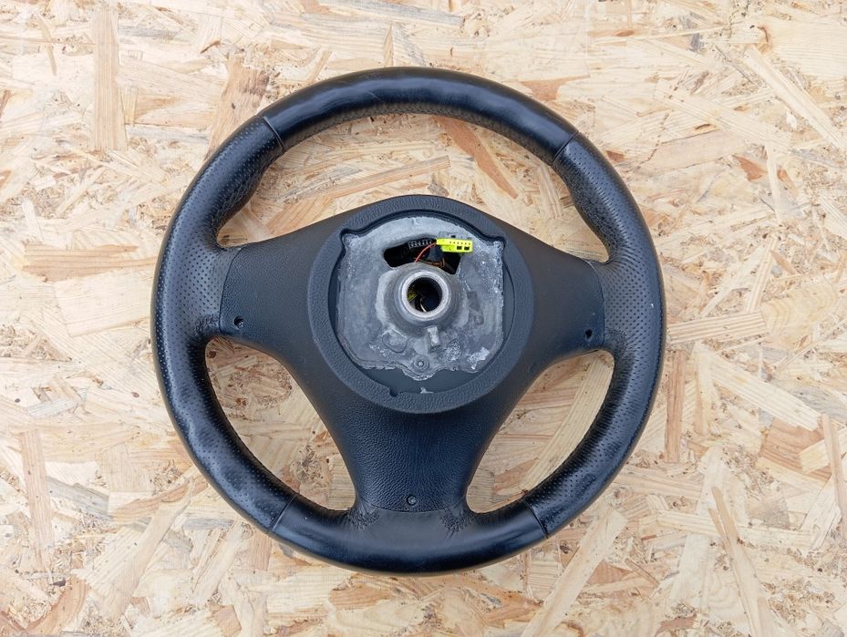Kierownica M pakiet kompletna poduszka BMW e81 e82 e87 e90 e91 e92 e93