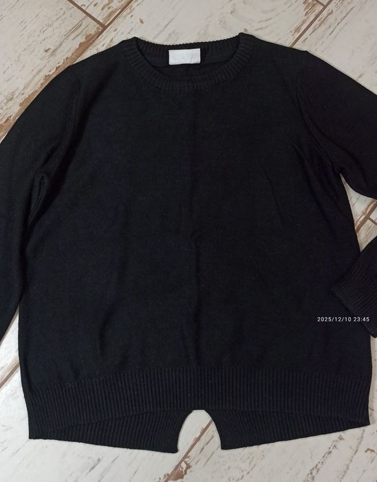 Czarny sweterek 134 Coccodrillo dla dziewczynki bdb