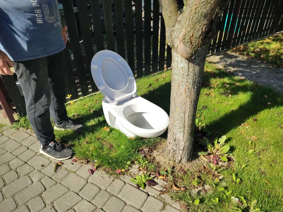 Miska WC  firmy Koło