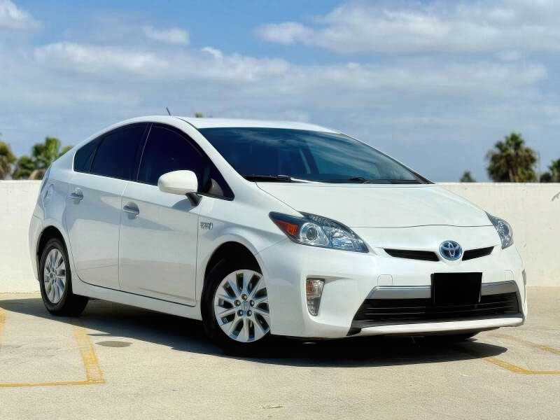 2015 Toyota Prius Plug-in Hybrid