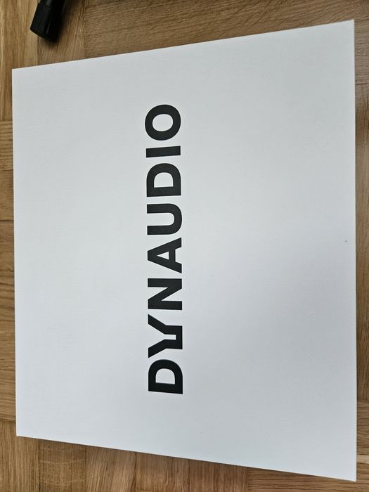 Dynaudio Evoke nóżki, kolce