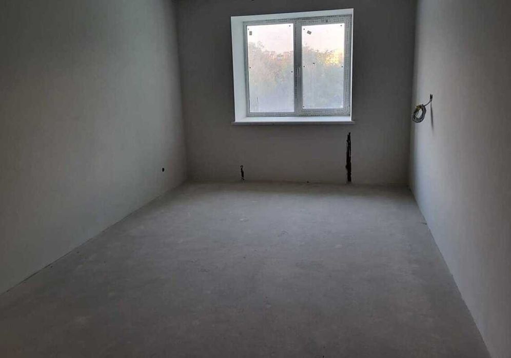 3 кім на Яреми в зданому будинку