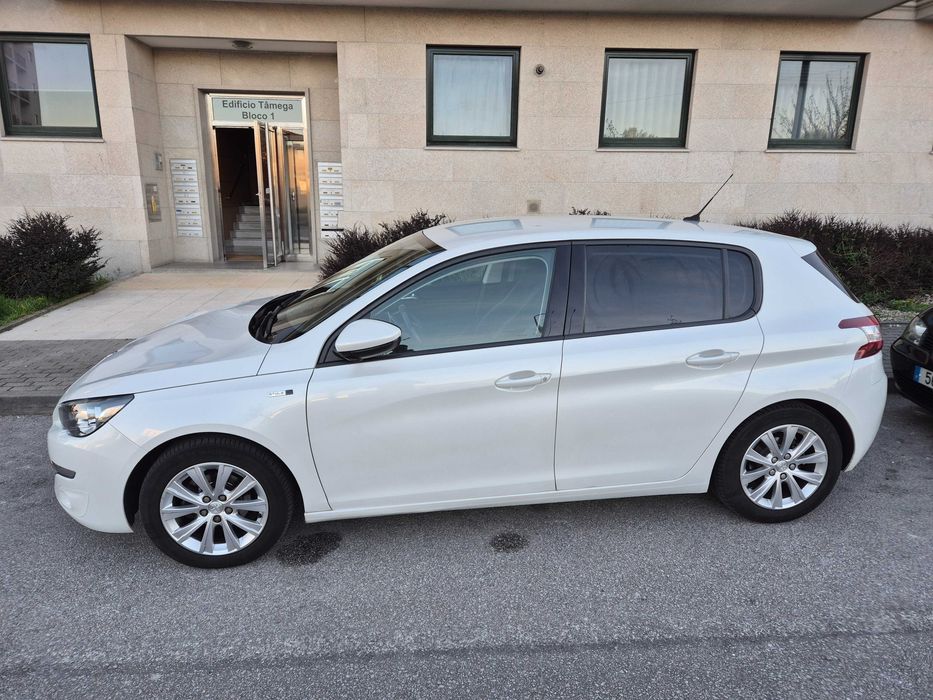 Peugeot 308 2016 110cv versão Style