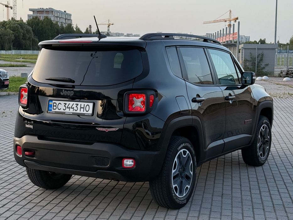 Jeep Renegade Trailhawk 2015, 2.4 (ціла безпека, лінзи, колонки JBL)