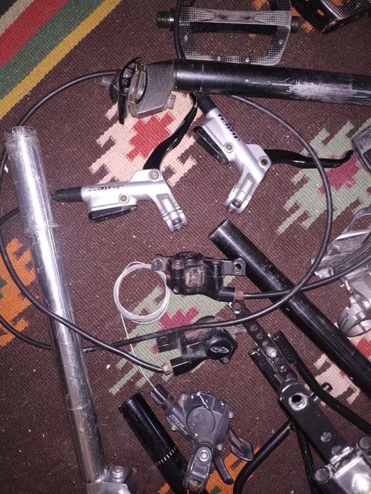 Вело запчастини 1 лотом