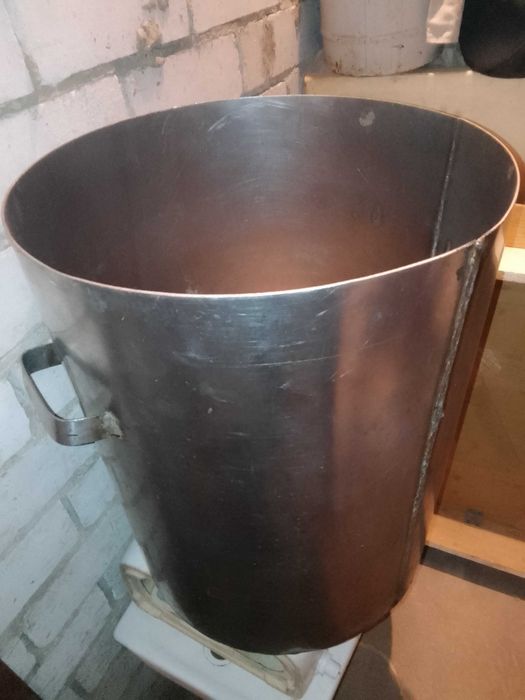 Продам Кастрюля Н/Ж