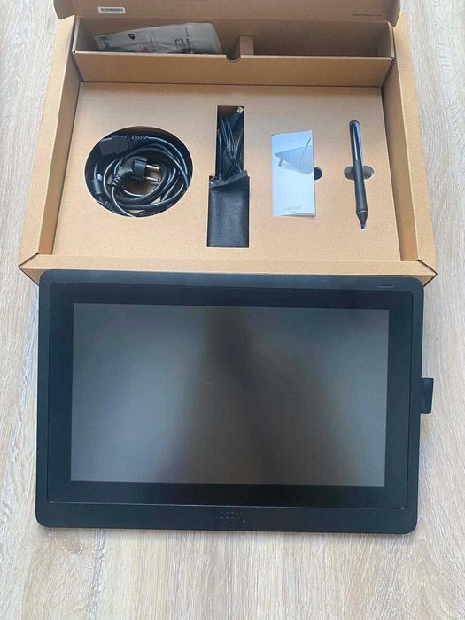 Tablet graficzny Wacom Cintiq 16 (DTK-1660) | Okazja!