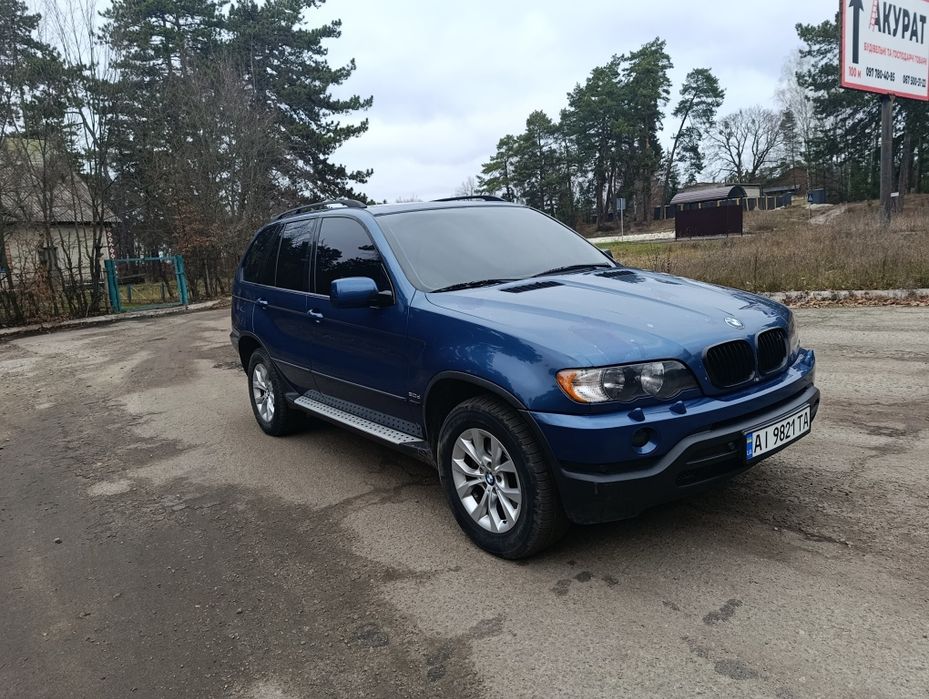 Продається BMW X5 2001 року