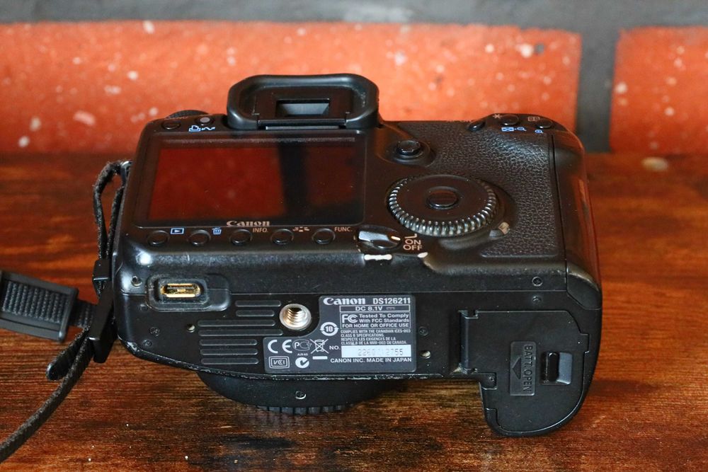 Canon EOS 50D + dodatki