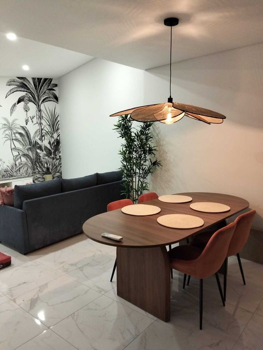 Moradia remodelada com quintal