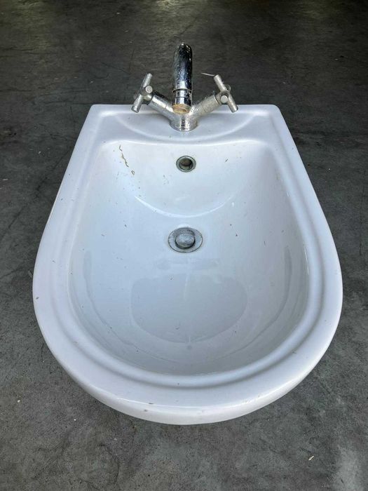 Conjunto de sanitários usados - GRÁTIS p/ quem vier buscar