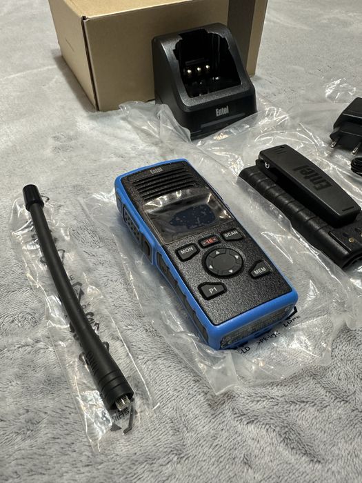 Радиостанция(рация) Entel DT944 VHF Radio