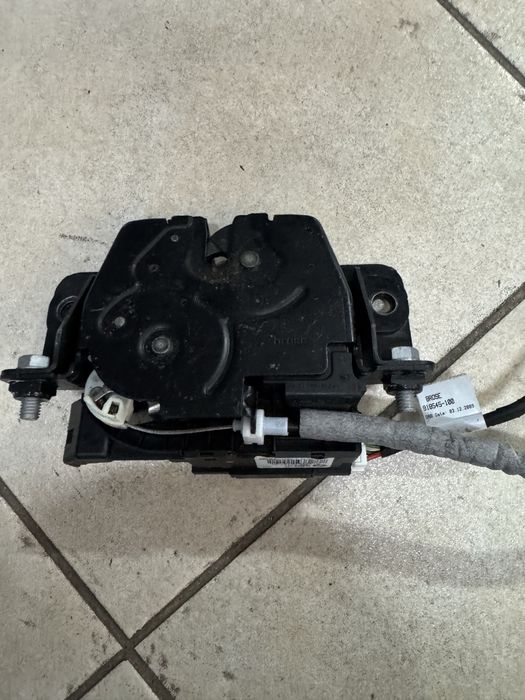 Fechos mala eletrica bmw f10 f11 f36 f31