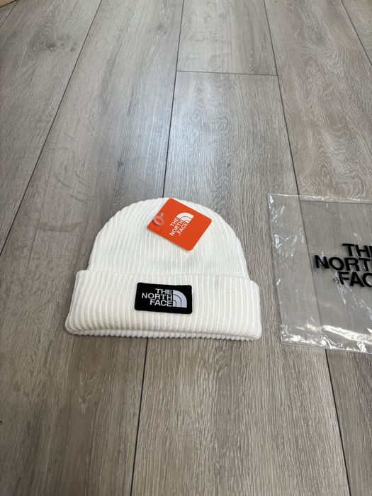 Biala czapka zimowa The North Face, nowa, uniwersalna, unisex