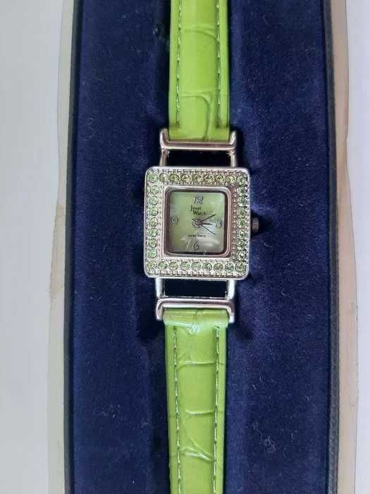 Relógio Verde com pedras - Jewel Watch - Swarovski Crystal