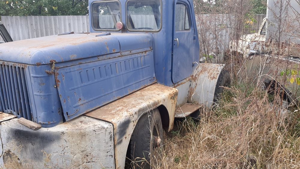 Продам погрузчик львовский 5 тонн