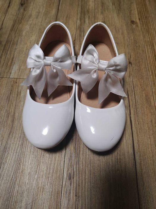 Śliczne balerinki z kokardką dziewczęce 33 rozmiar