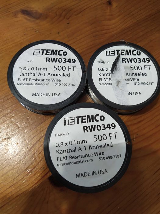 Плоский кантал 0.8 x 0.1 mm 500 ft Kanthal A-1 150м (нихром, фехраль).