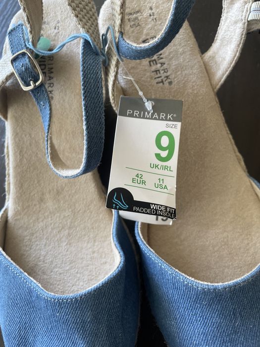 Sandaly na koturnie 42 nowe