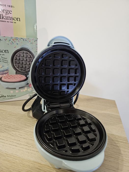 Máquina de waffles nova a estrear