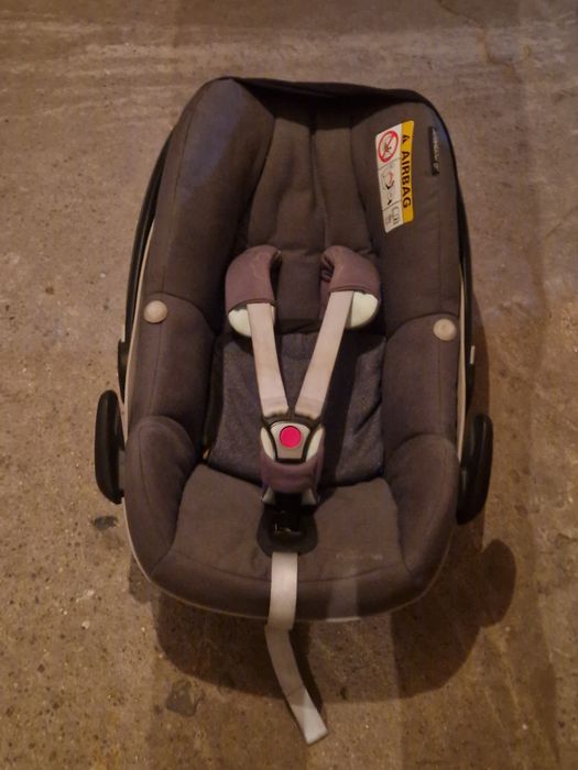 Maxi cosi nosidełko i fotelik 2w1