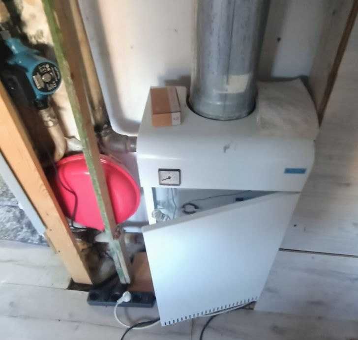 Продажа частини будинку в р-ні Казбет гарний жилий стан