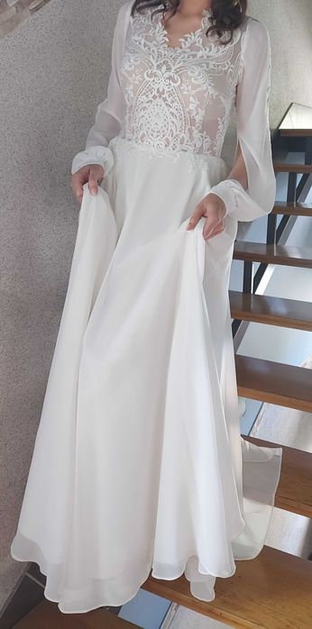 Piękna suknia ślubna